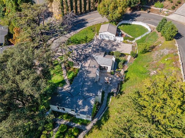 1620 Melwood Drive, Glendale CA 91207