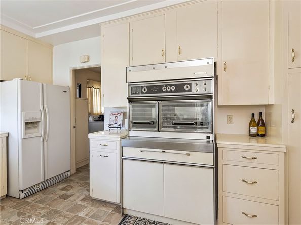 1620 Melwood Drive, Glendale CA 91207
