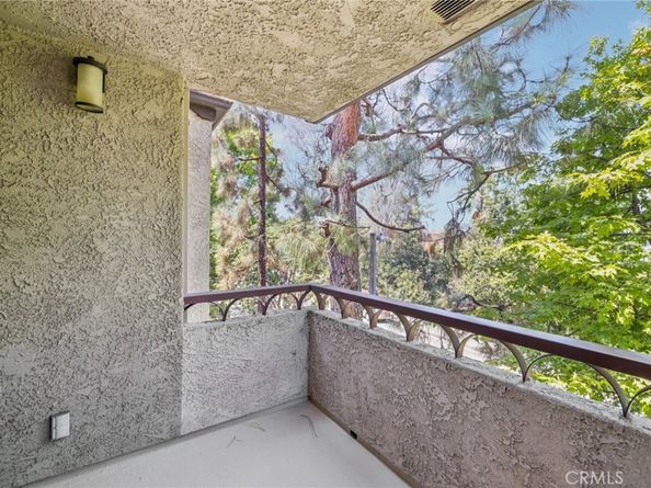 4280 Via Arbolada 201, Los Angeles CA 90042