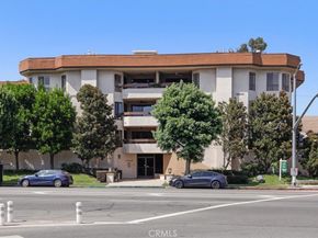 10409 Riverside Drive 203, Toluca Lake CA 91602