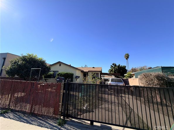 2703 Seaman, El Monte CA 91733