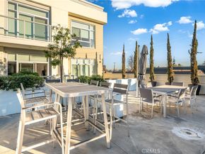 56 E Duarte 418, Arcadia CA 91006