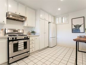 67 Penhill Court, Glendale CA 91206