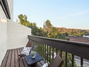 67 Penhill Court, Glendale CA 91206