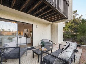 67 Penhill Court, Glendale CA 91206