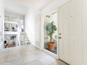 67 Penhill Court, Glendale CA 91206