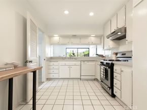 67 Penhill Court, Glendale CA 91206