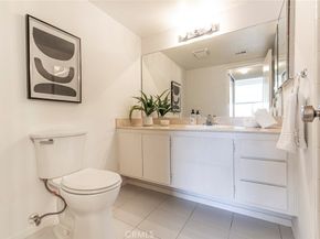 67 Penhill Court, Glendale CA 91206