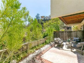 67 Penhill Court, Glendale CA 91206