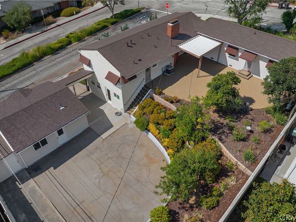 100 E Kenneth Road, Glendale CA 91207