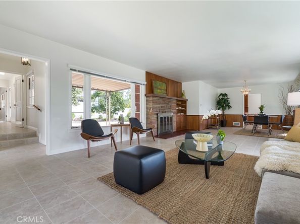 100 E Kenneth Road, Glendale CA 91207