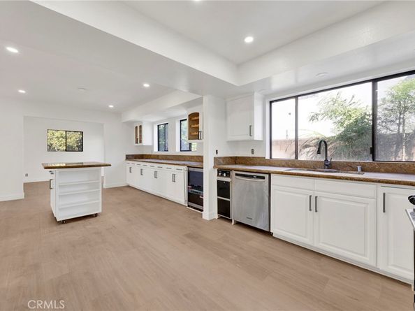 20243 Lanark Street, Winnetka CA 91306