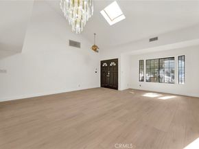 20243 Lanark Street, Winnetka CA 91306
