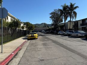 10749 New Haven 30, Sun Valley CA 91352