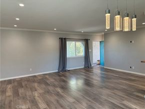 10749 New Haven 30, Sun Valley CA 91352
