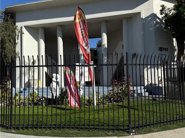 10749 New Haven 30, Sun Valley CA 91352