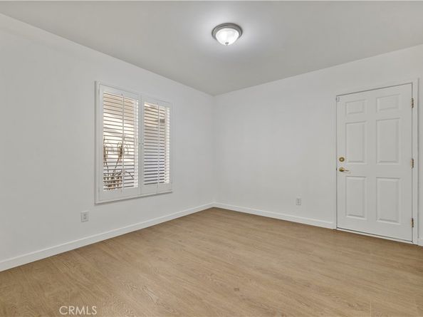 4035 Ellenita, Tarzana CA 91356