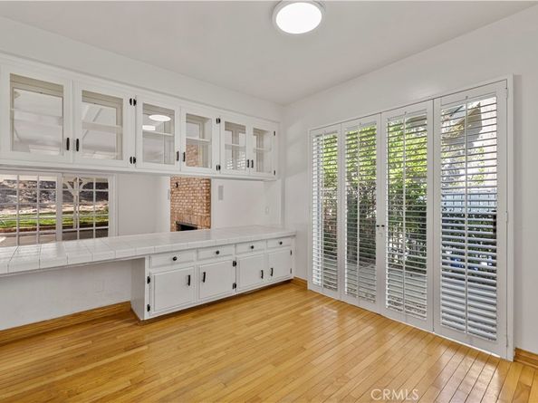 4035 Ellenita, Tarzana CA 91356