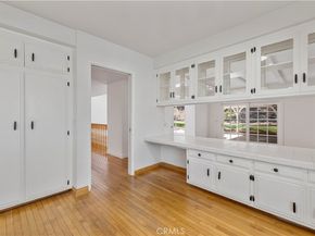 4035 Ellenita, Tarzana CA 91356