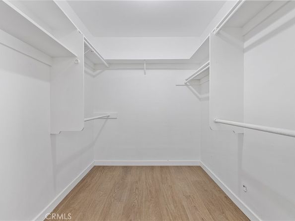 4035 Ellenita, Tarzana CA 91356