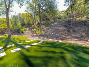 4035 Ellenita, Tarzana CA 91356