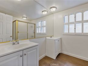 4035 Ellenita, Tarzana CA 91356