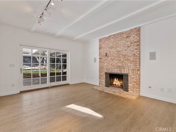 4035 Ellenita, Tarzana CA 91356