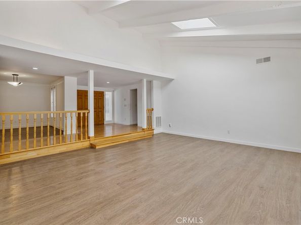 4035 Ellenita, Tarzana CA 91356