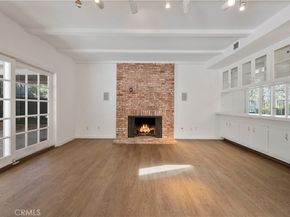 4035 Ellenita, Tarzana CA 91356