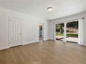 4035 Ellenita, Tarzana CA 91356