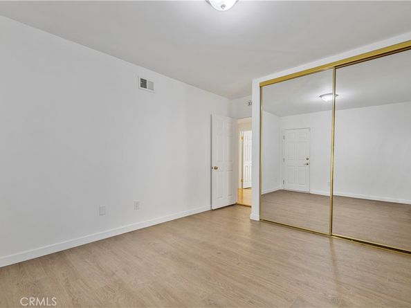 4035 Ellenita, Tarzana CA 91356