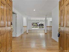 4035 Ellenita, Tarzana CA 91356