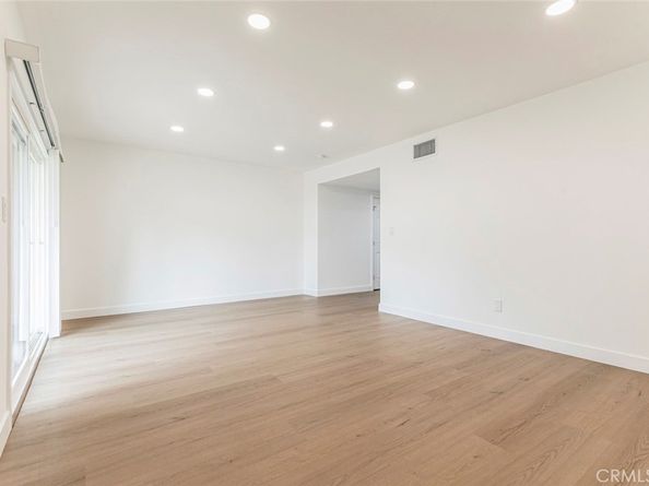 10415 Wish Avenue, Granada Hills CA 91344
