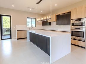 2941 Mary Street, La Crescenta CA 91214