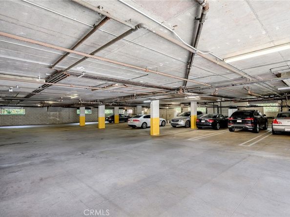 11323 Huston Street 1, North Hollywood CA 91601