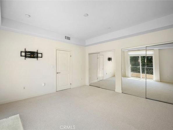 11323 Huston Street 1, North Hollywood CA 91601