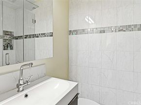10142 Samoa Avenue 28, Tujunga CA 91042