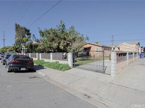 4144 - 46 Delta Street, San Diego CA 92113