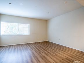2864 Sunset Place 205, Los Angeles CA 90005
