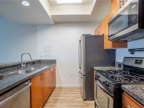 2864 Sunset Place 205, Los Angeles CA 90005