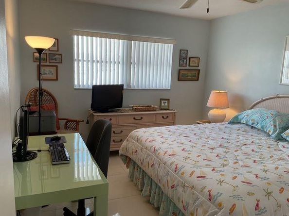 2141 NE 68th St 204, Fort Lauderdale FL 33308