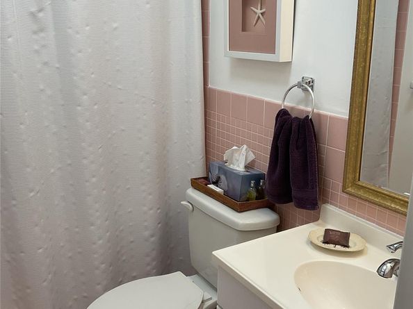 2141 NE 68th St 204, Fort Lauderdale FL 33308