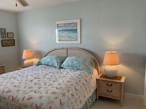 2141 NE 68th St 204, Fort Lauderdale FL 33308