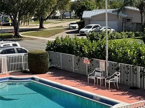 2141 NE 68th St 204, Fort Lauderdale FL 33308