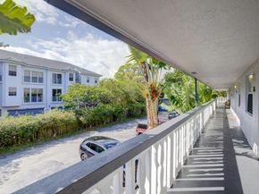 2741 NE 8th Ave 15, Wilton Manors FL 33334