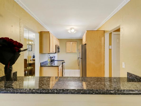 827 Caroline Avenue, West Palm Beach FL 33413
