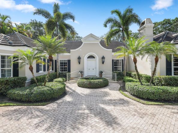 26 Country Road, Village Of Golf FL 33436