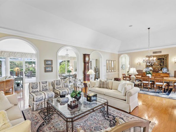 26 Country Road, Village Of Golf FL 33436