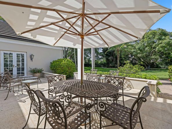 26 Country Road, Village Of Golf FL 33436