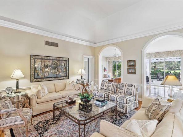 26 Country Road, Village Of Golf FL 33436